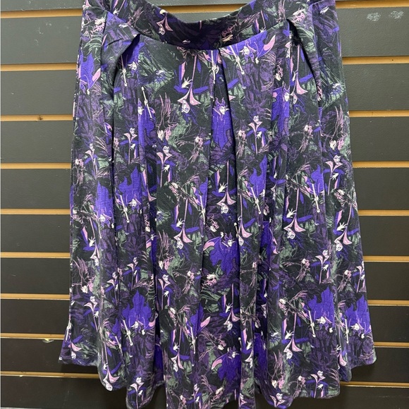 NWT LuLaRoe Disney Maleficent
Madison Skirt - Picture 2 of 5